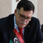 وكالة أمريكية: السراج يعتزم الاستقالة تمهيدا لحل سياسي في ليبيا