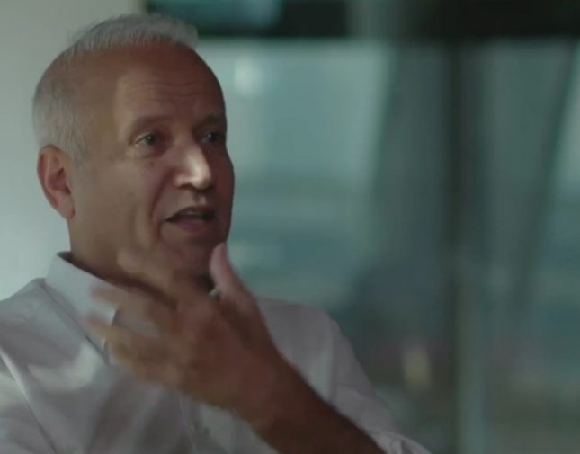 الراشد يكشف الفرق بين العربية والجزيرة