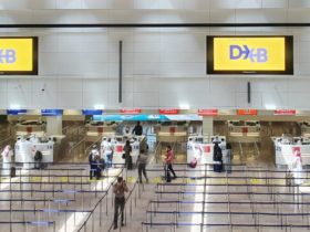 زوار متحف المستقبل