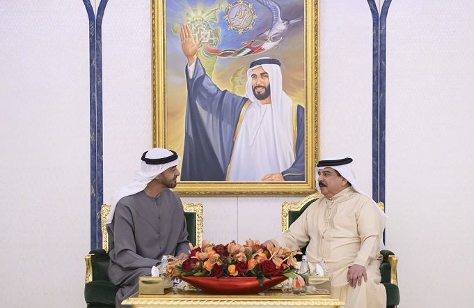 رئيس الإمارات والعاهل البحريني