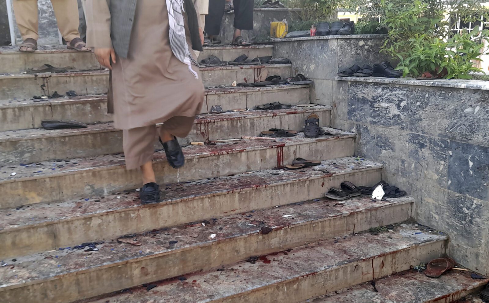 انفجار مسجد في أفغانستان
