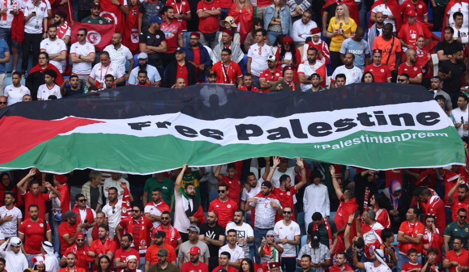 علم فلسطين في المونديال