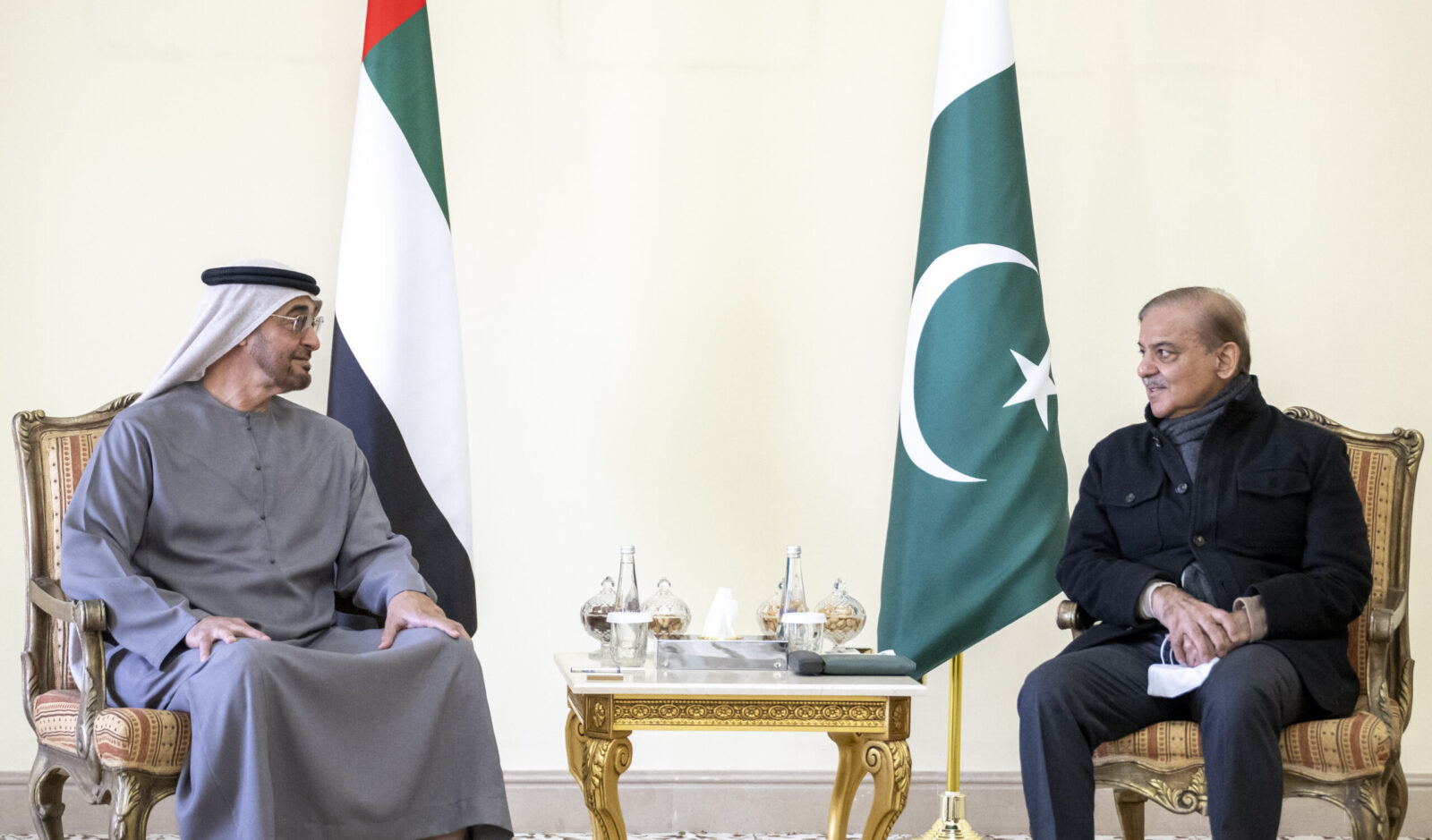 العلاقات بين الإمارات وباكستان
