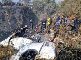 سقوط طائرة في نيبال