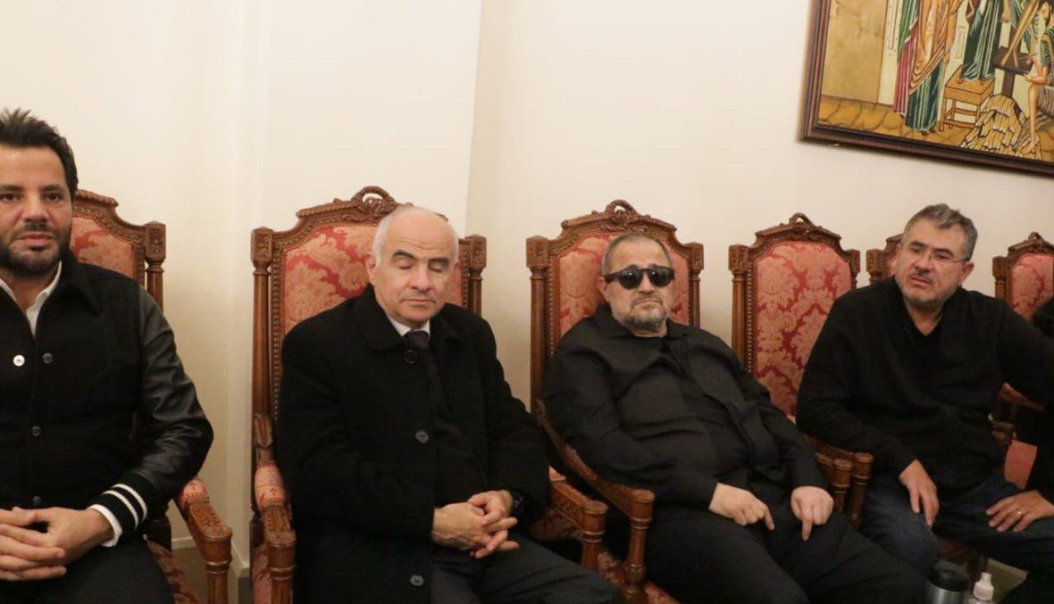 جورج وسوف في عزاء ابنه