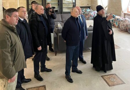 زيارة بوتين شبه جزيرة القرم